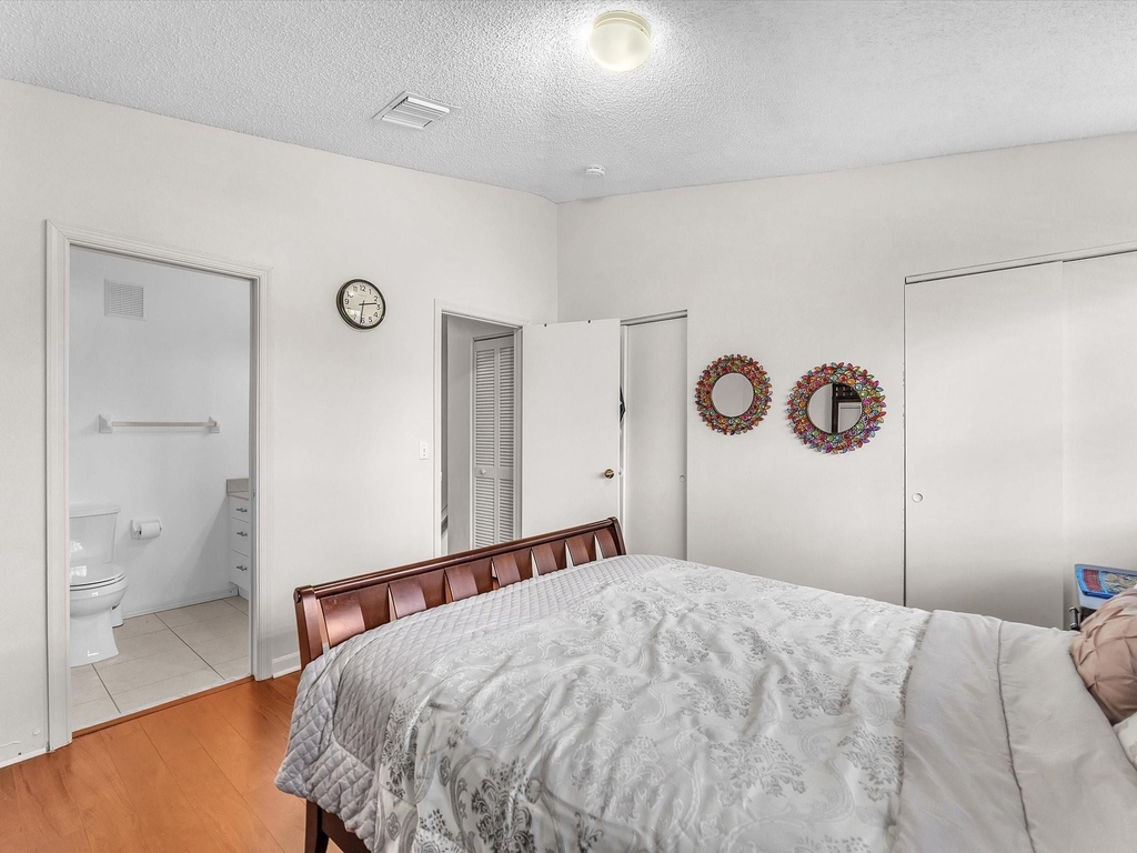 9850 Nw 57th Manor - Photo 23