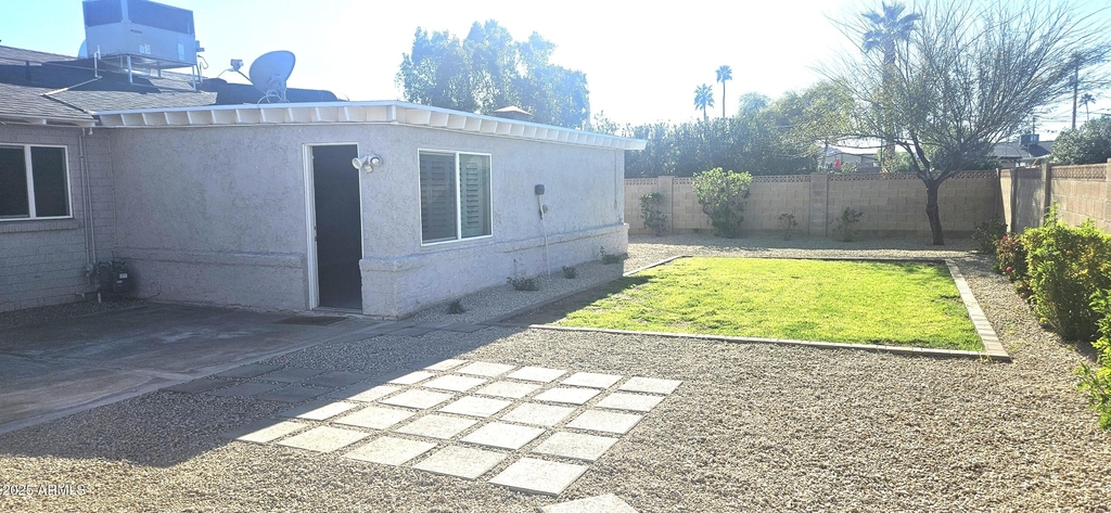 7426 E Holly Street - Photo 21