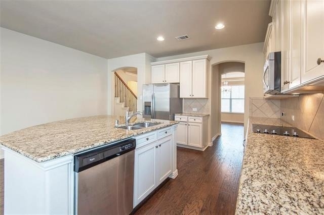8008 Choctaw Lane - Photo 2