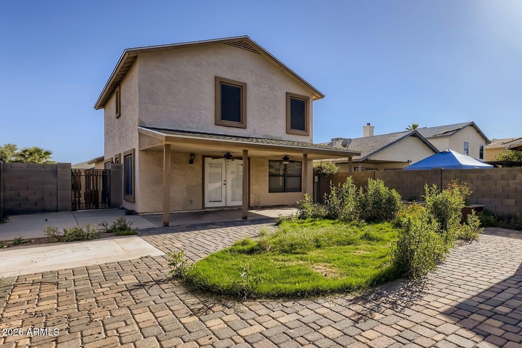 8834 W Willowbrook Drive - Photo 10