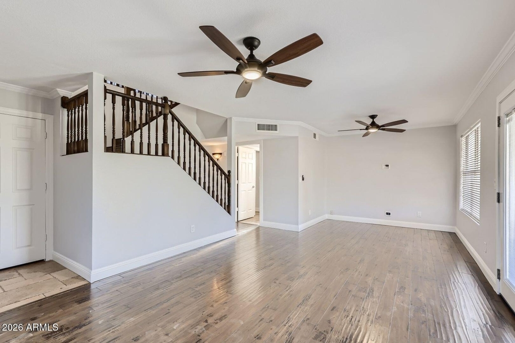 8834 W Willowbrook Drive - Photo 1