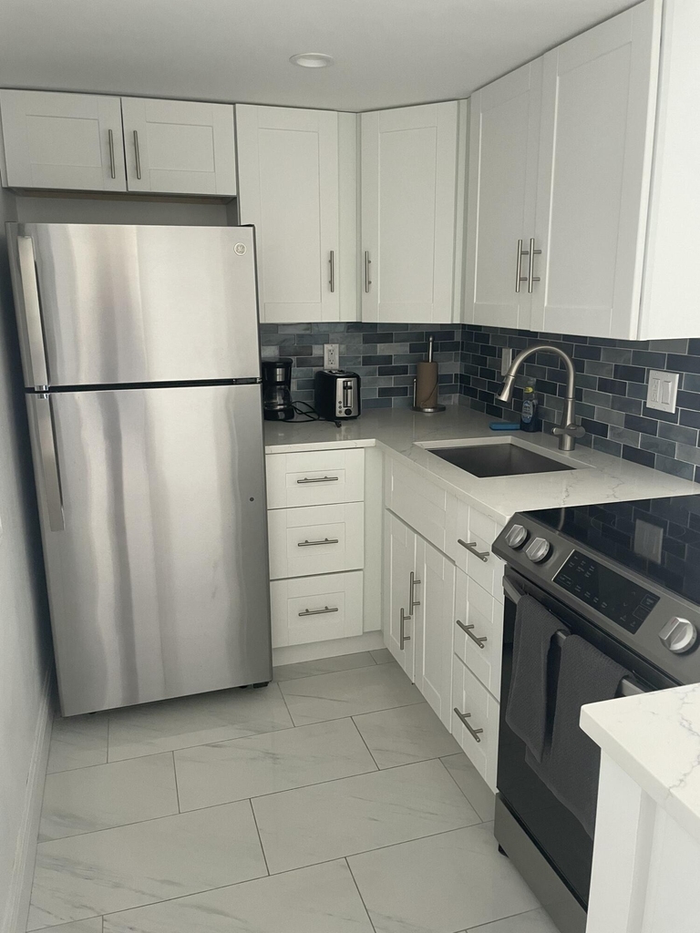 1731 Se 15th Street - Photo 5