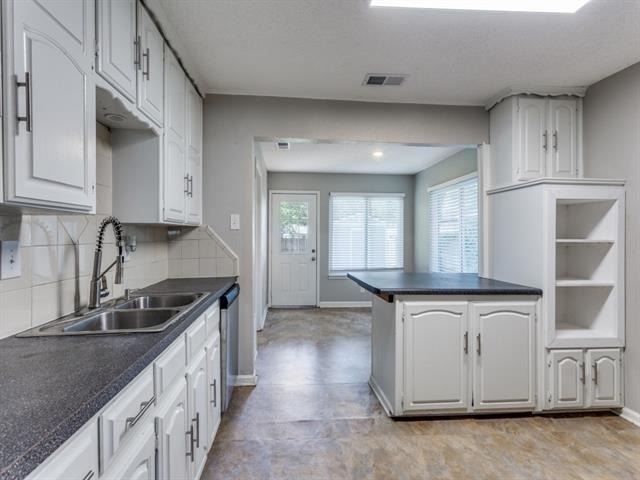 512 Bluebonnet Drive - Photo 5