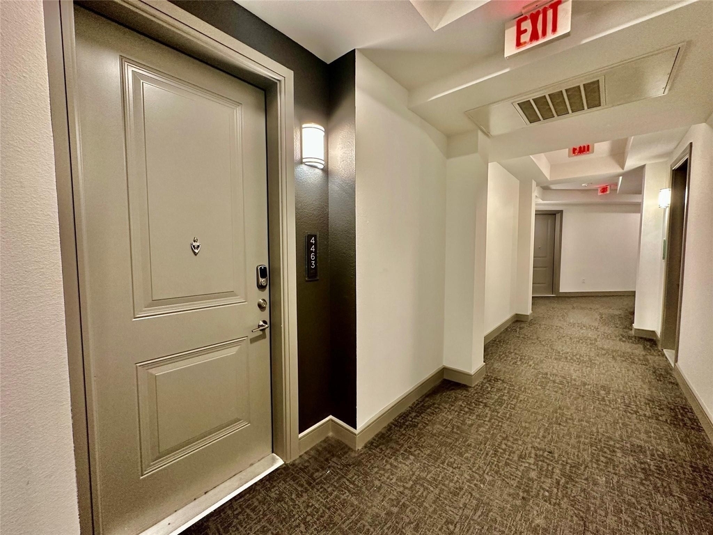 2700 Old Denton - Photo 12