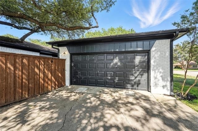 4303 Blackheath Road - Photo 36
