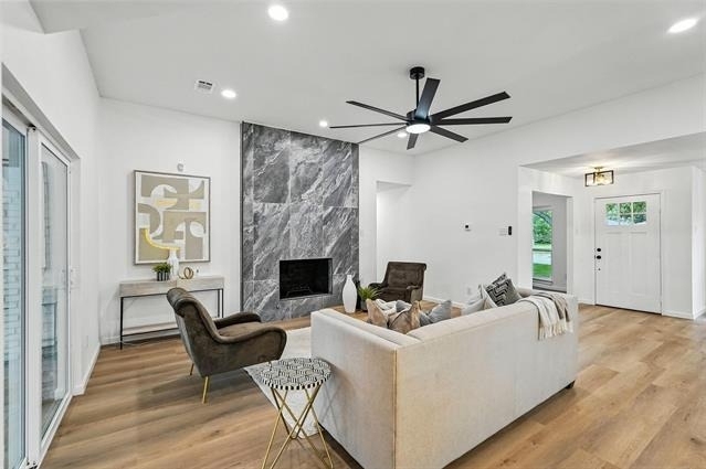 4303 Blackheath Road - Photo 3