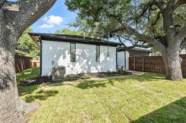 4303 Blackheath Road - Photo 33