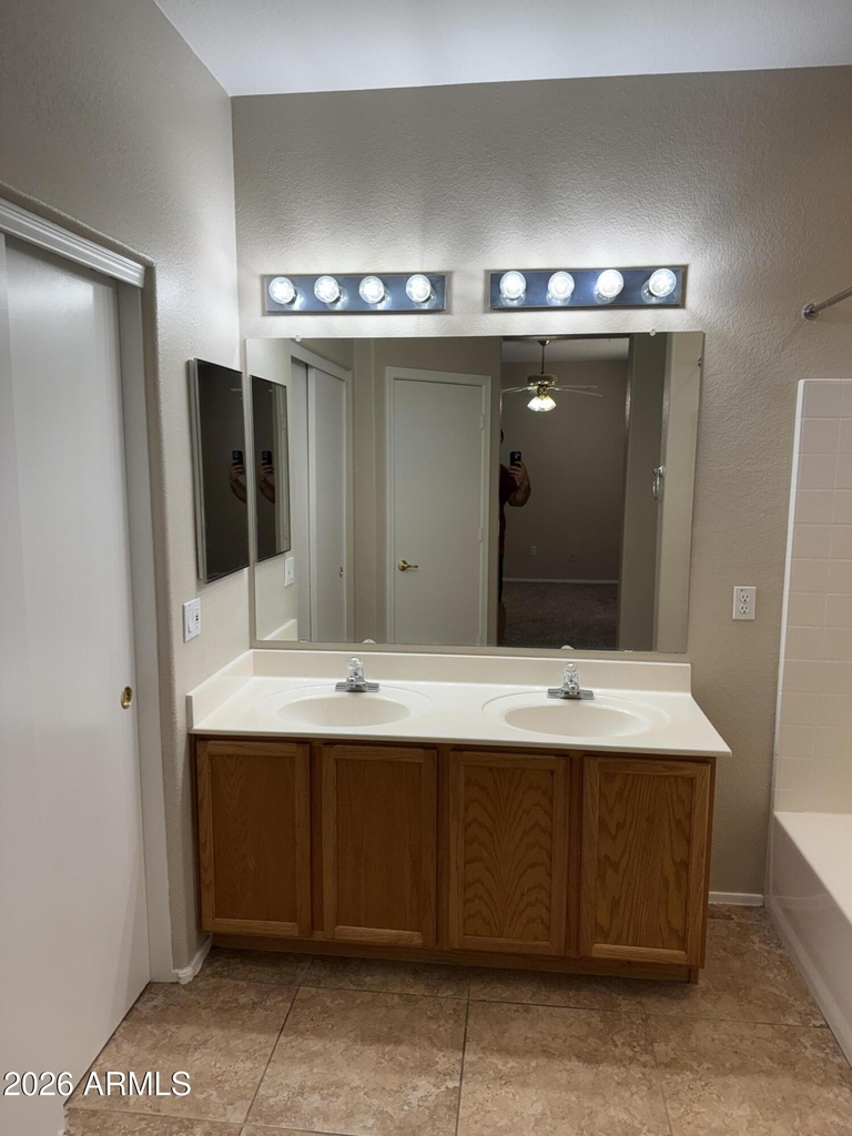 15512 W Marconi Avenue - Photo 17