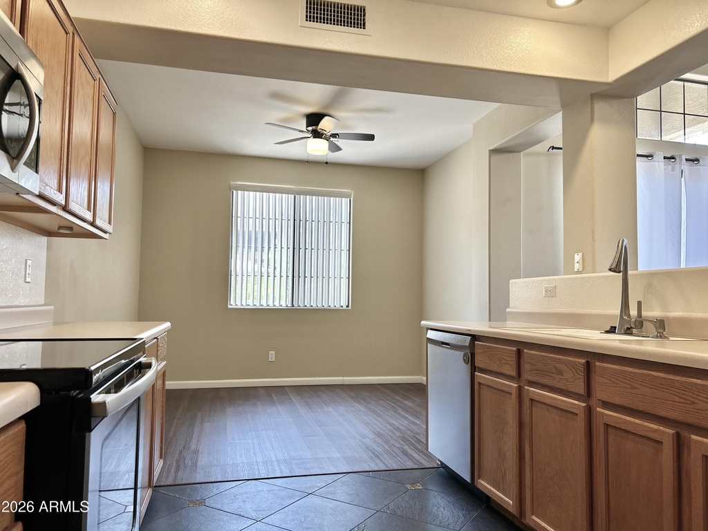 3422 E University Drive - Photo 5