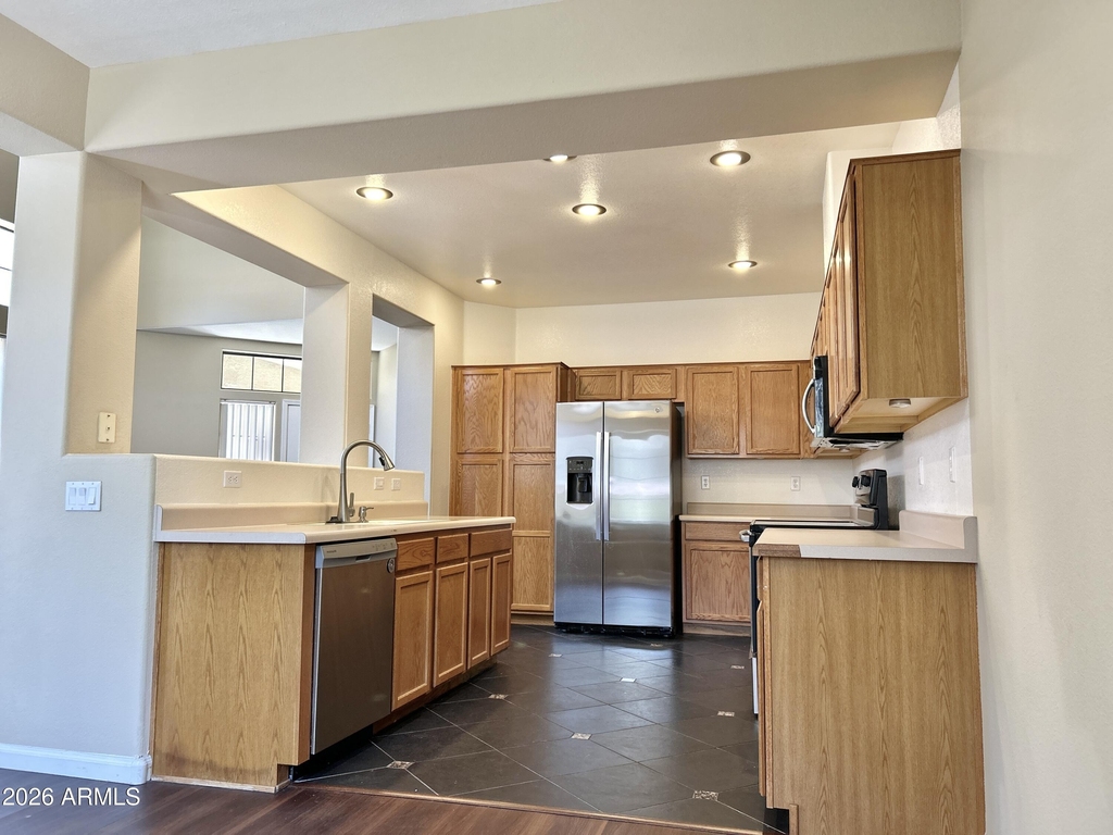 3422 E University Drive - Photo 4