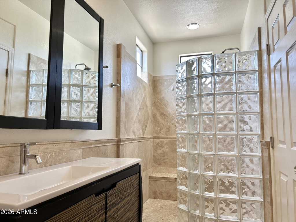 3422 E University Drive - Photo 11