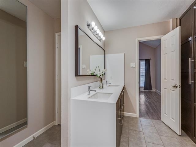 7923 Abbey Road - Photo 14