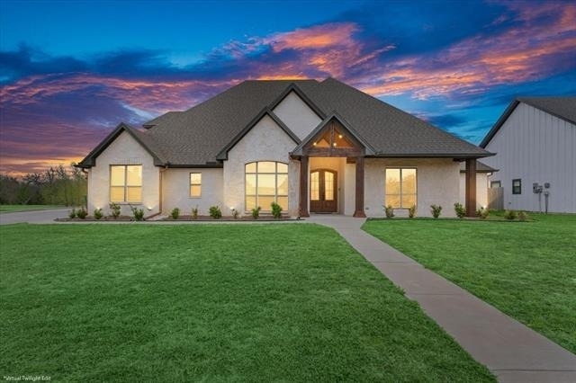1024 Cecilia Court - Photo 0