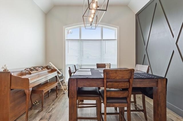 1024 Cecilia Court - Photo 11