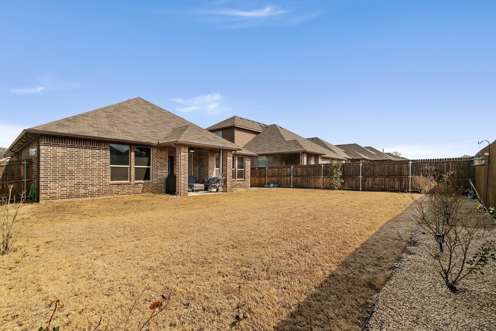1801 Spinnaker Drive - Photo 1