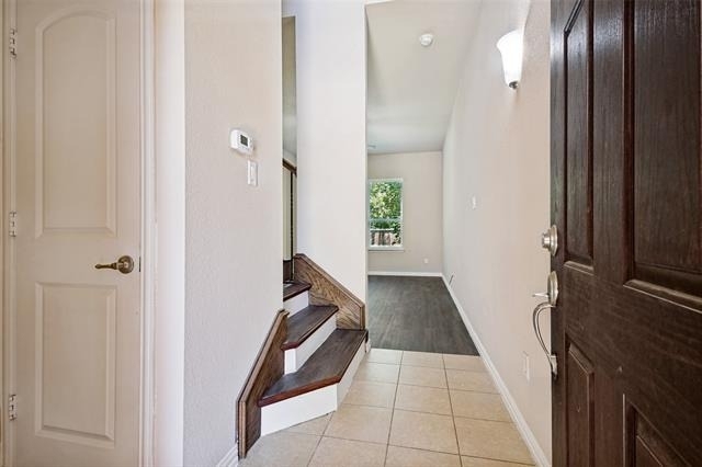 241 Barrington Lane - Photo 3