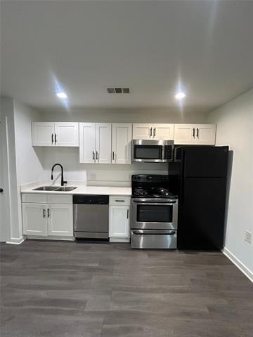 321 E 8th Street - Photo 5