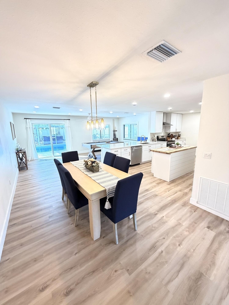 948 Canal Circle - Photo 9