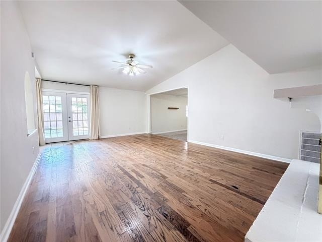 407 Ivy Way - Photo 3