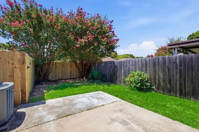 559 Lee Drive - Photo 13