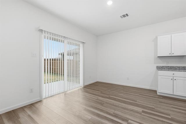 2106 Meadow Park Drive - Photo 9