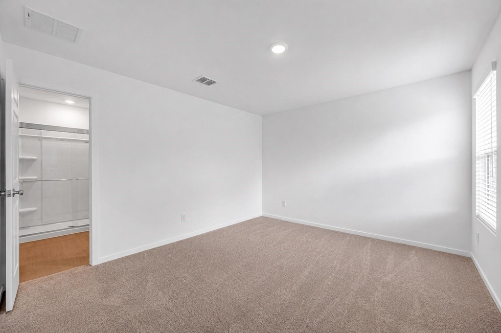 1829 Sanderling Street - Photo 17