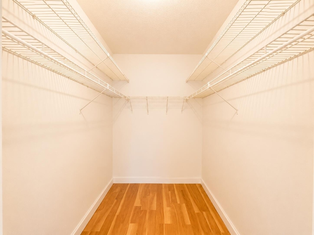 5300 Washington Street - Photo 13