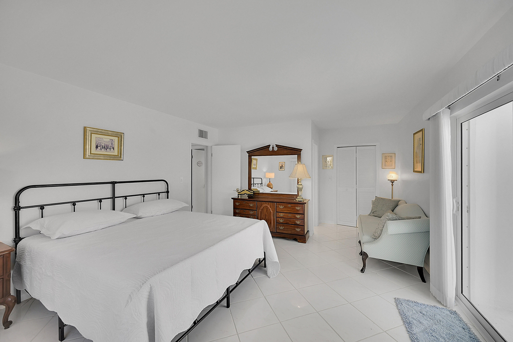 1702 S Ocean Boulevard - Photo 23