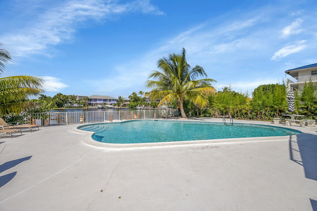 1702 S Ocean Boulevard - Photo 39