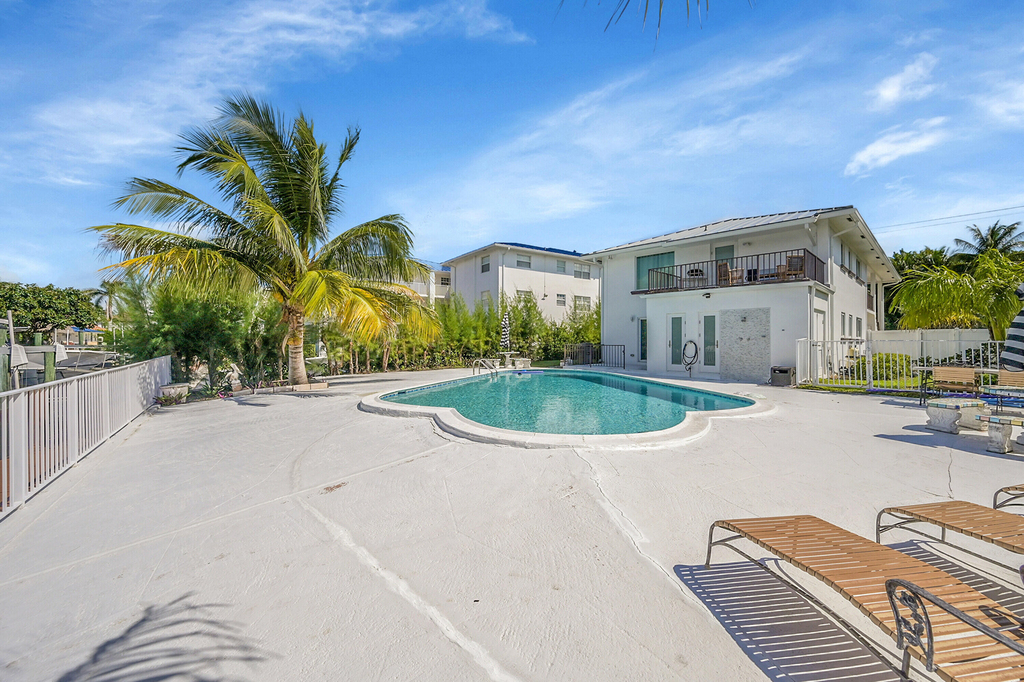 1702 S Ocean Boulevard - Photo 34