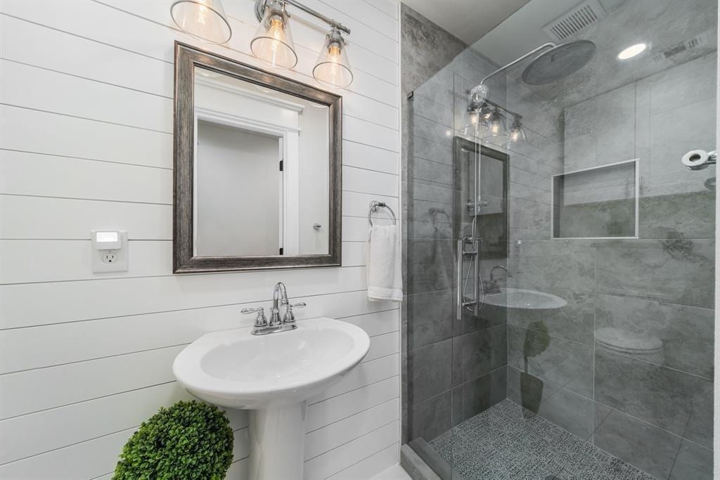 1601 Windsong - Photo 23