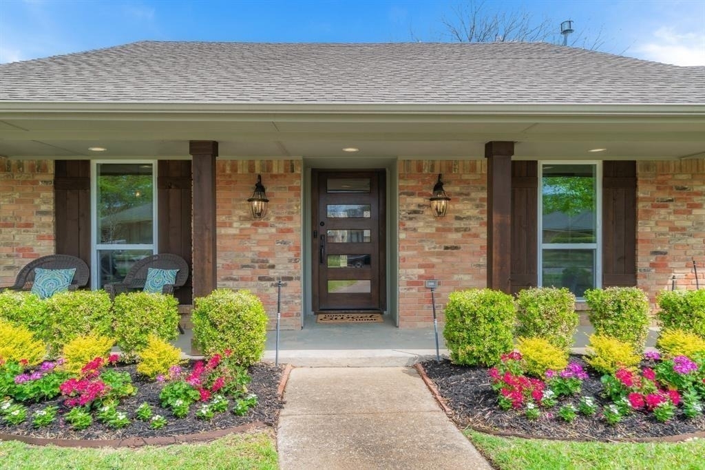 1601 Windsong - Photo 2