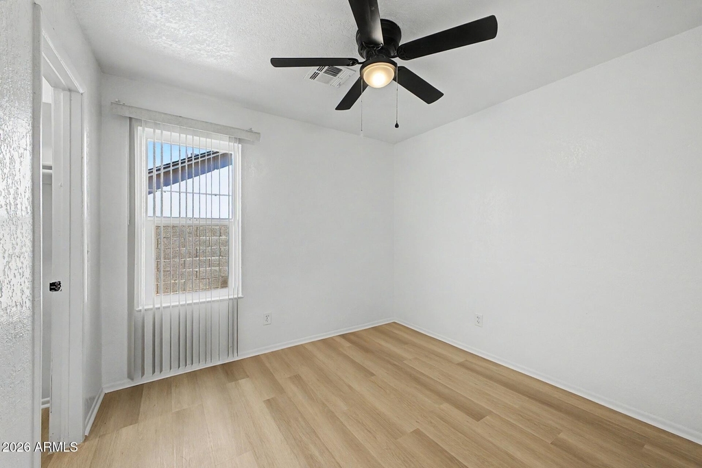 7119 W Krall Street - Photo 11