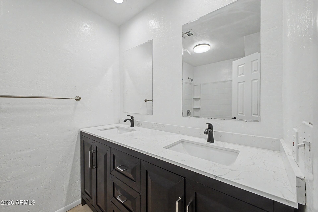 7119 W Krall Street - Photo 9