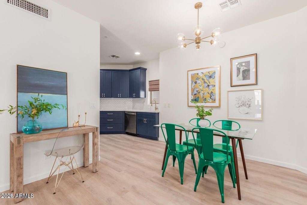 8800 N 107th Avenue - Photo 11