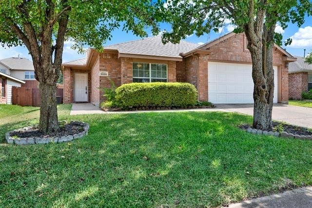 9005 Warren Drive - Photo 0
