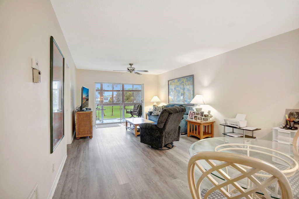 2650 W Golf Boulevard - Photo 3