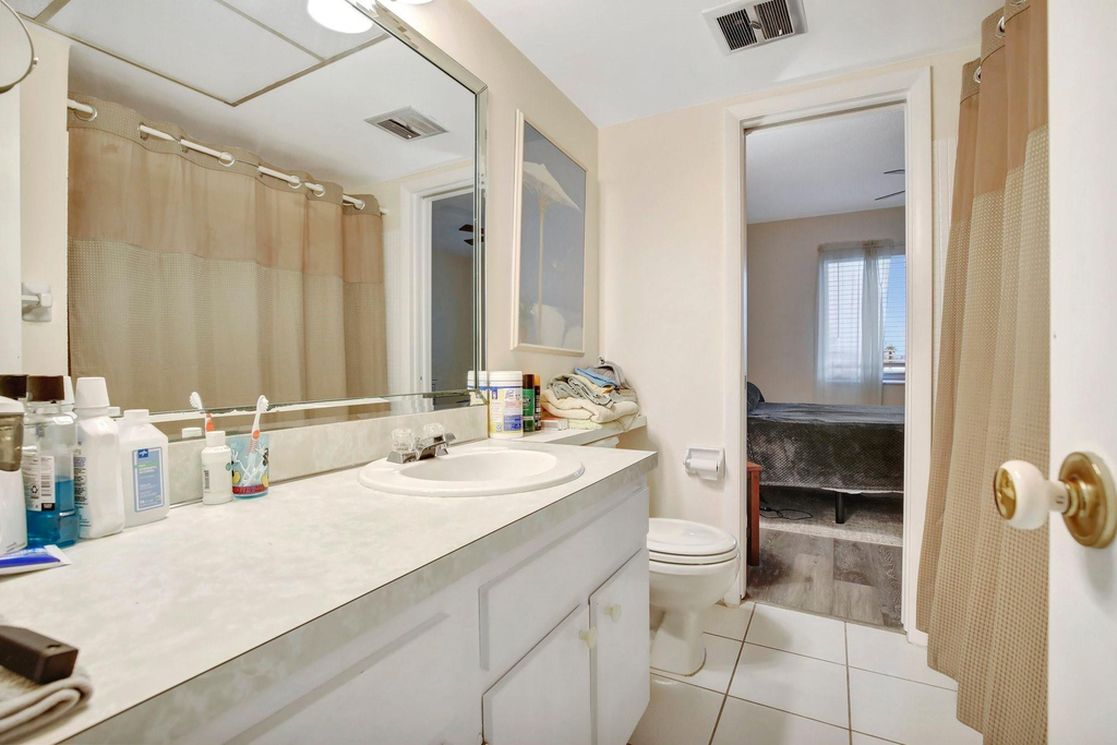 2650 W Golf Boulevard - Photo 18