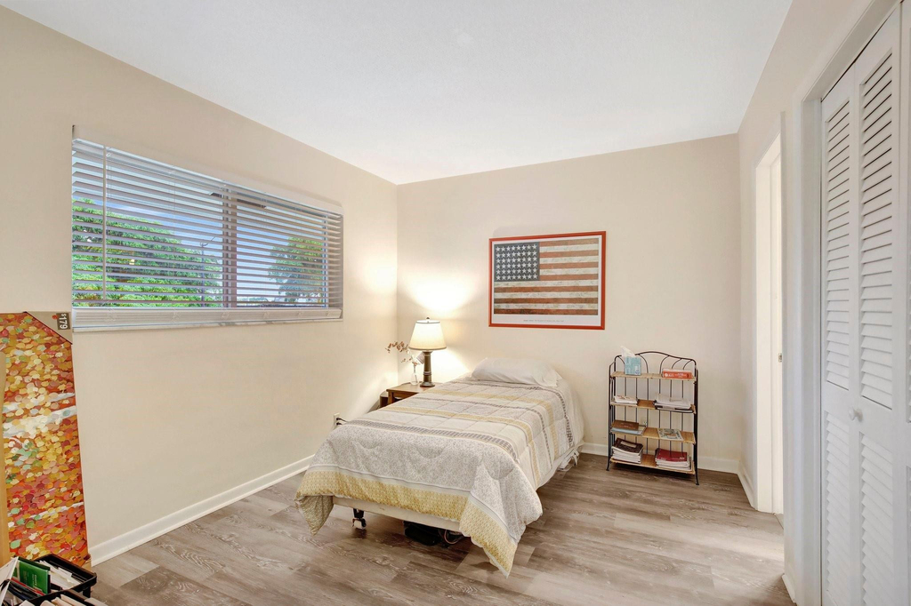 2650 W Golf Boulevard - Photo 16