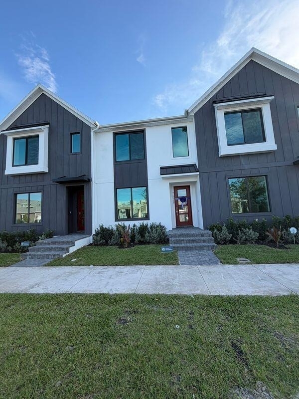 7528 Sw Hosford Street - Photo 0