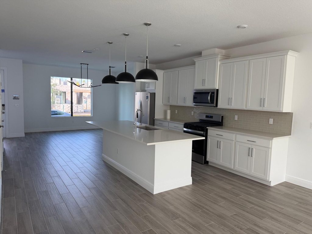 7528 Sw Hosford Street - Photo 3
