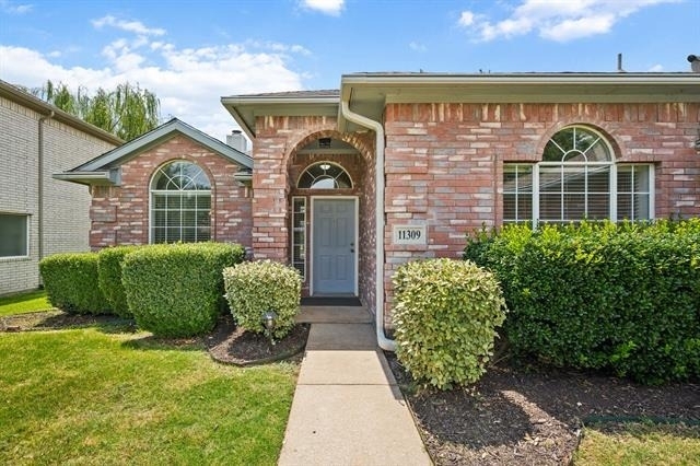 11309 Ocean Road - Photo 1