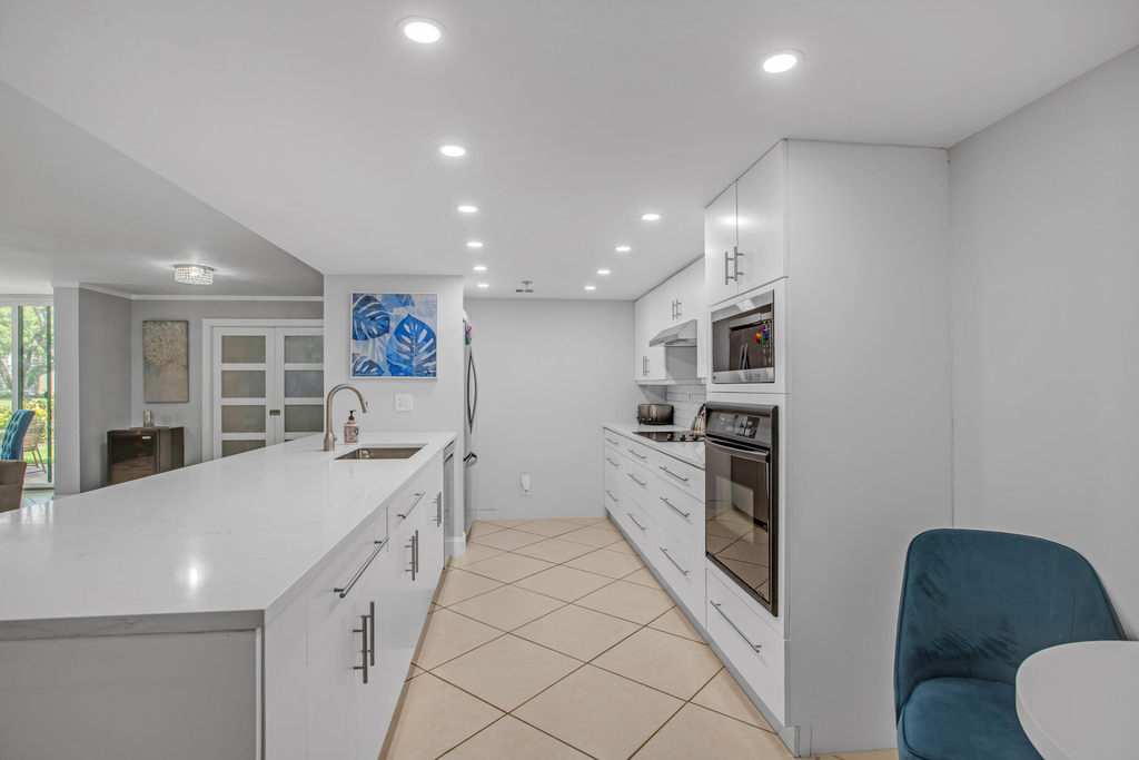 955 Egret Circle - Photo 5