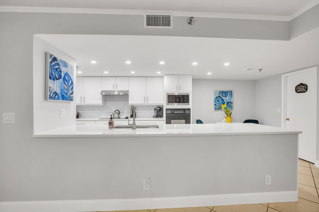 955 Egret Circle - Photo 0