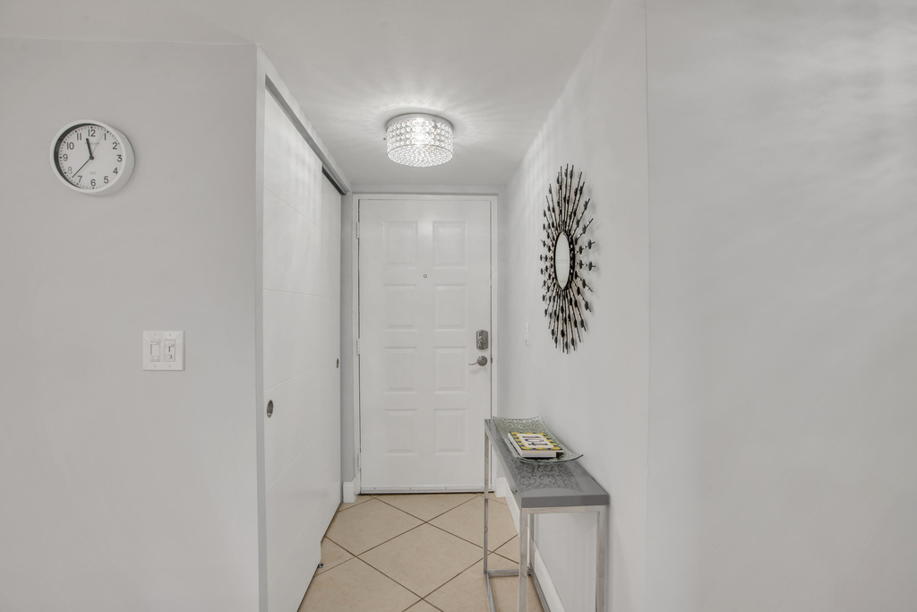 955 Egret Circle - Photo 3