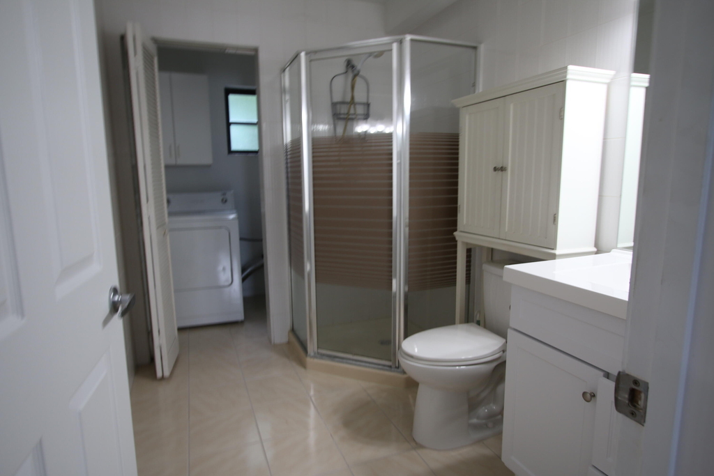 324 W Pine Street - Photo 3