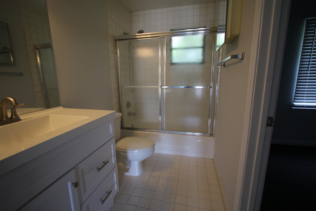 324 W Pine Street - Photo 5