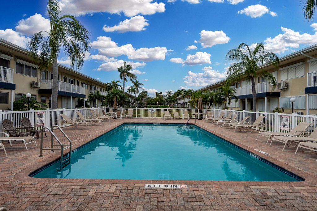 223 S Federal Highway - Photo 20
