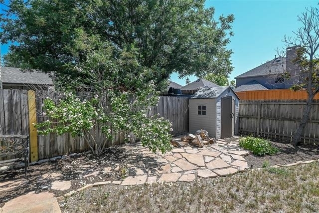 2100 Newport Drive - Photo 36
