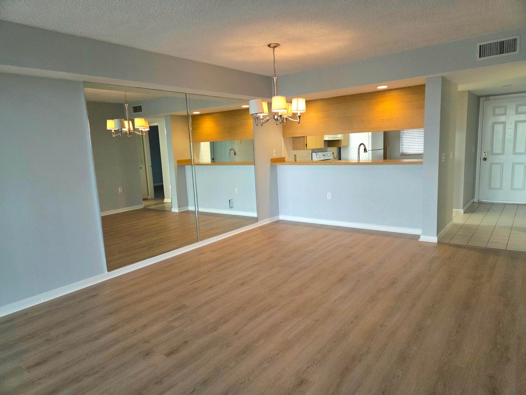 2421 Village Boulevard - Photo 10